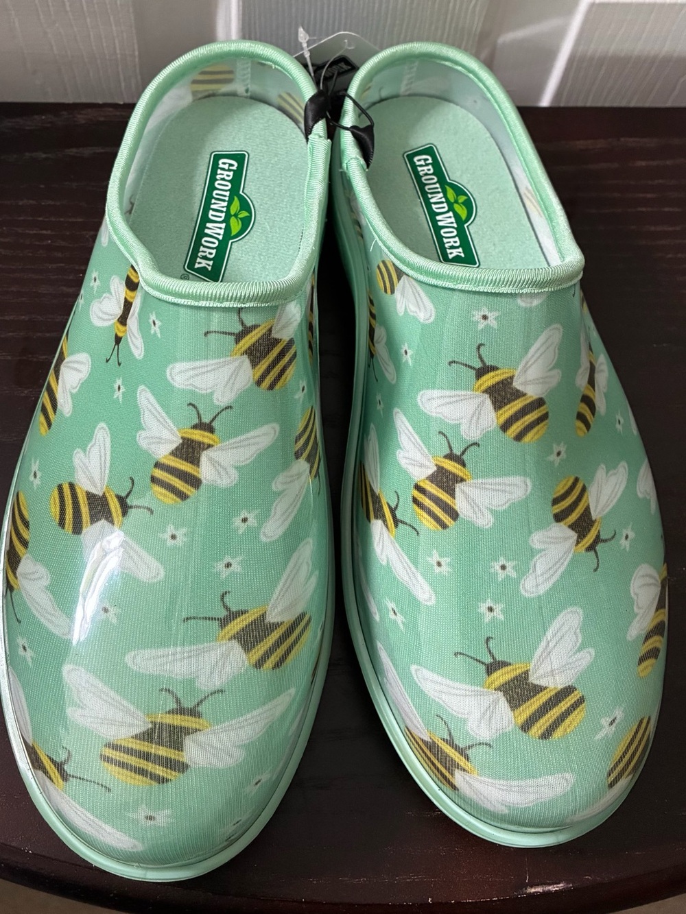 Groundwork Garden Shoe Mint Green Bee Print Slip-On Clog Shoes Womens Size 8 NWT